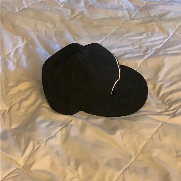 NBA cap - Picture 2 of 3